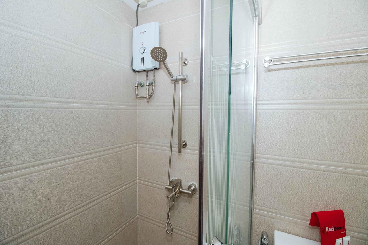 Reddoorz Premium Near Trinoma Cidade Quezon Exterior foto