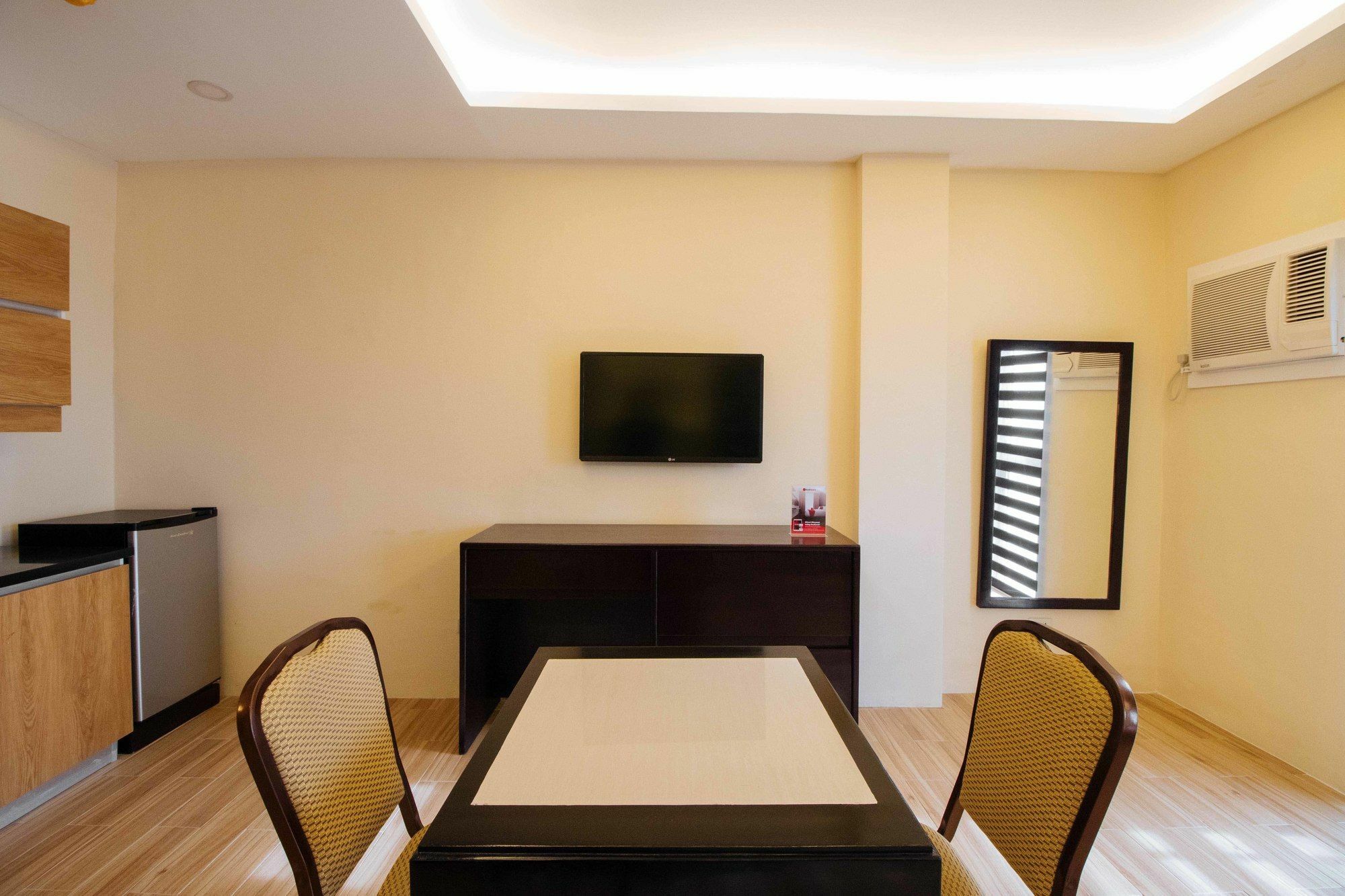 Reddoorz Premium Near Trinoma Cidade Quezon Exterior foto