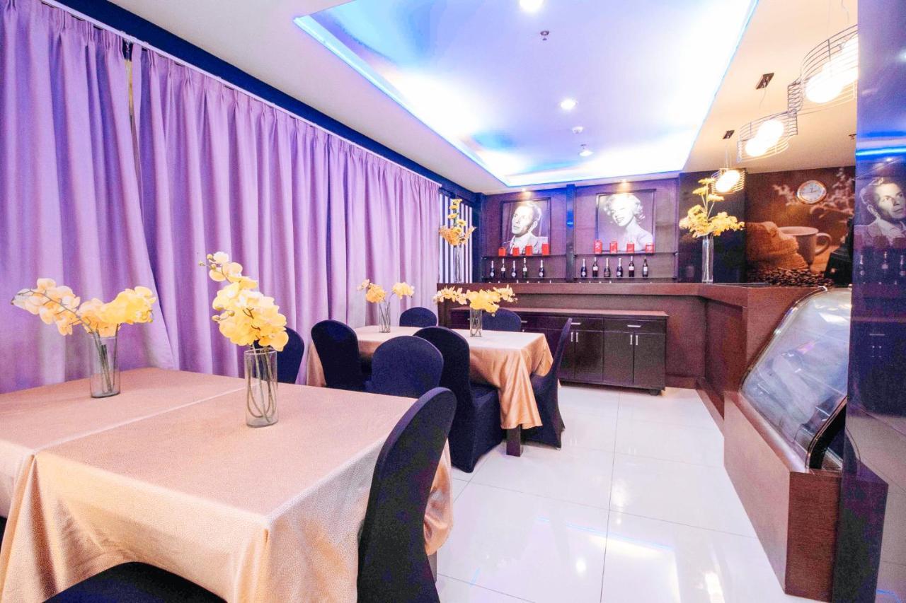 Reddoorz Premium Near Trinoma Cidade Quezon Exterior foto