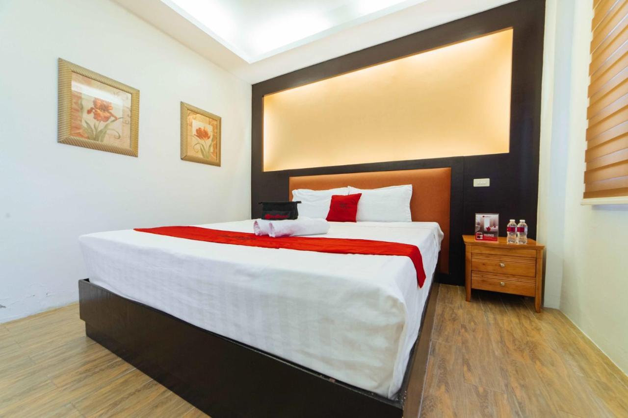 Reddoorz Premium Near Trinoma Cidade Quezon Exterior foto